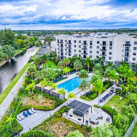 Amazing 2 Bedroom Unit In Doral Miami With Free Parking Hialeah Gardens Luaran gambar